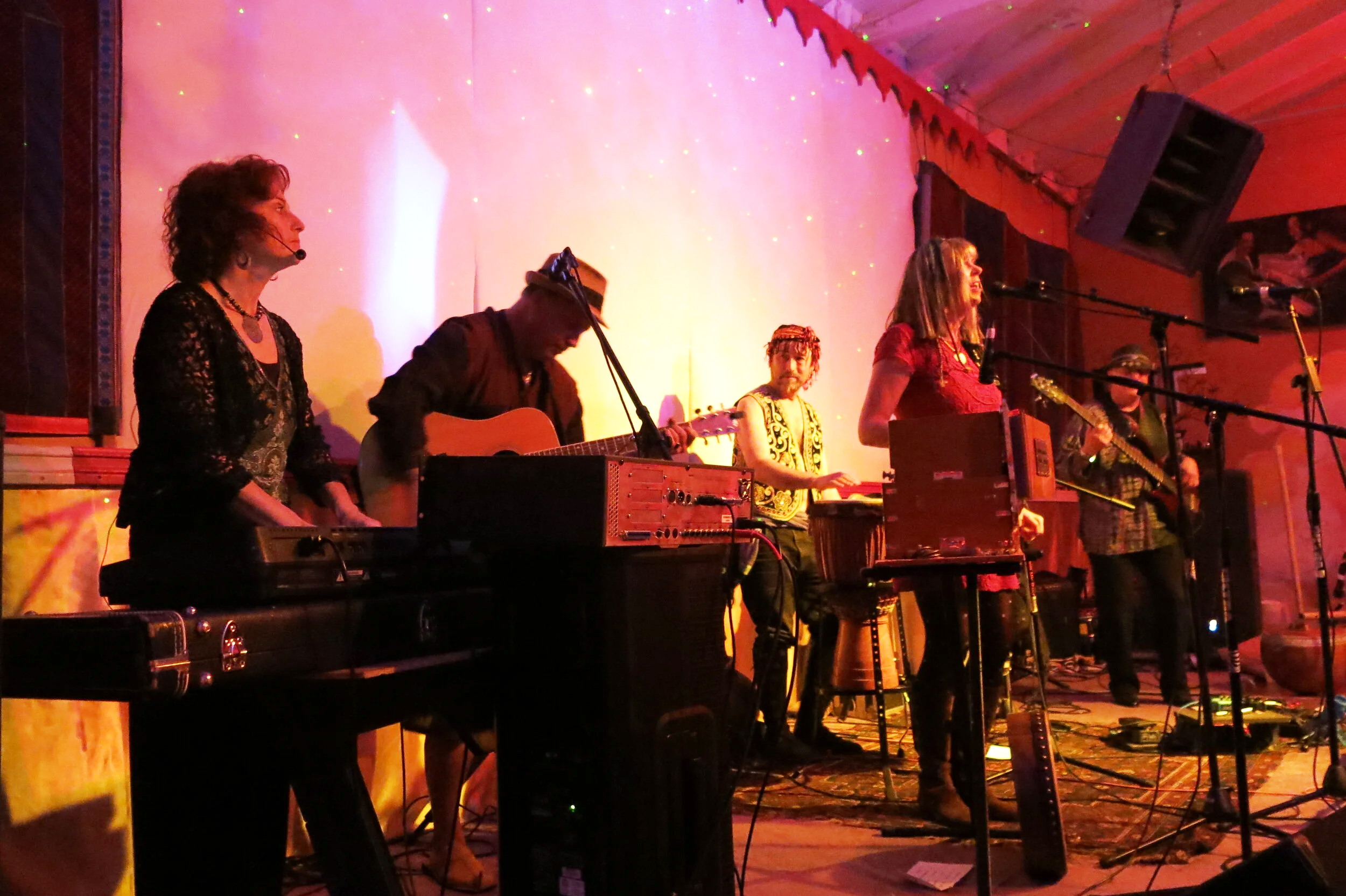 Haunted by Waters Reunion Performance 2014